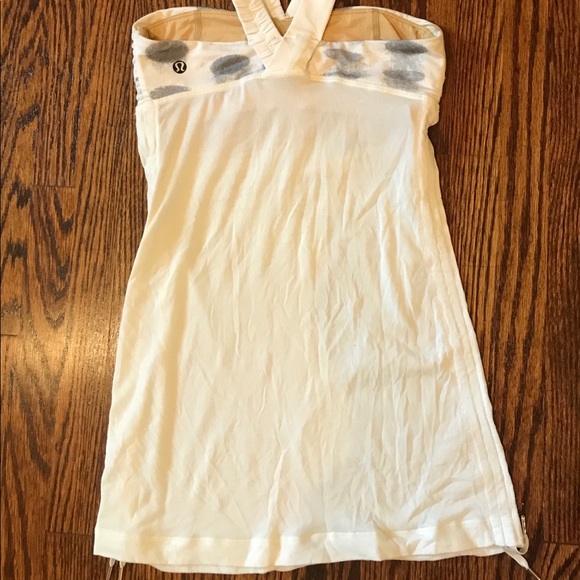 White and grey lululemon tank top - Picture 2 of 3